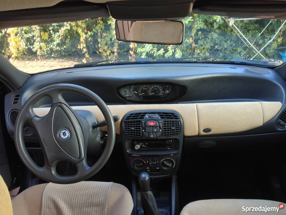 Lancia Y 12 16v 1998 r w pełni sprawna dobra poduszka powietrzna
