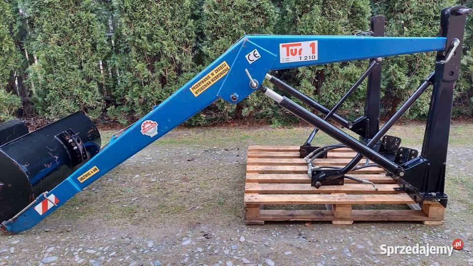 Tur 1 T210 C330 C330 Ładowacz Łyżka Widły Zakrzówek
