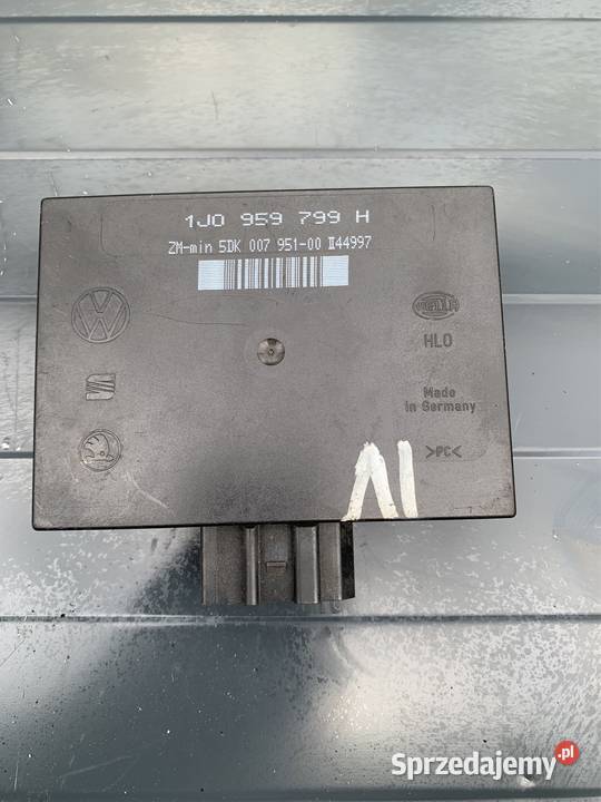 Moduł komfortu Volkswagen Golf IV 1J0959799H Rok produkcji 1999 mazowieckie