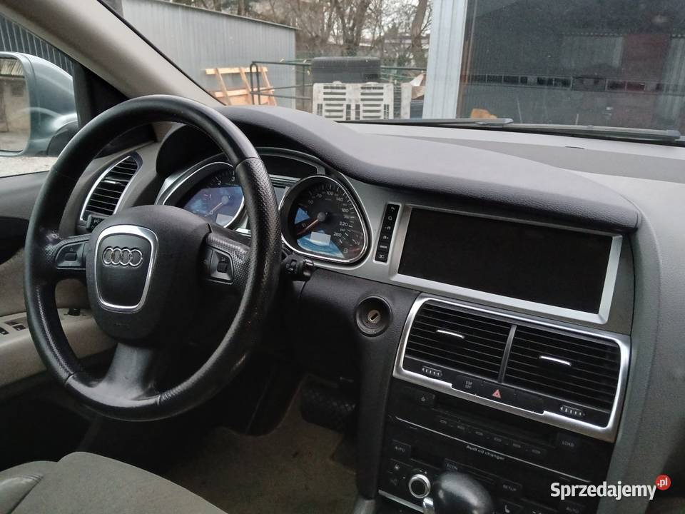 Audi Q7 30 tdi 7 osób android bez pneumatyki światła przeciwmgielne mazowieckie Radom sprzedam
