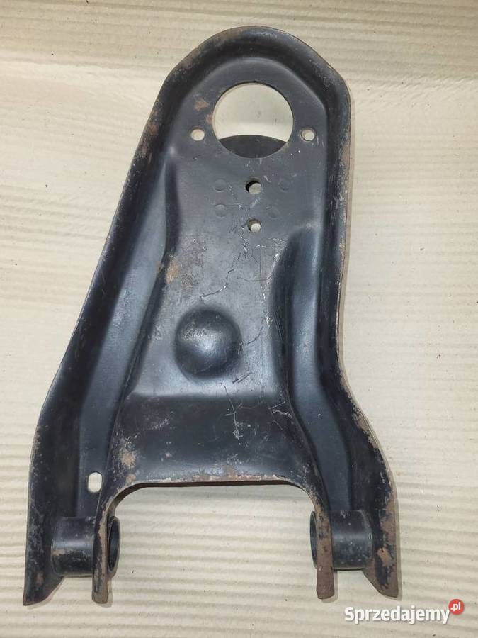 Wartburg 353 Nowy wahacz lewy górny osobowe Piaseczno