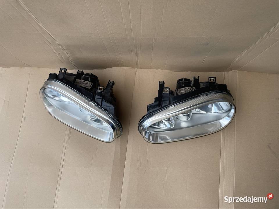 Reflektor lampa przód prawa lewa volkswagen golf Szczecin sprzedam