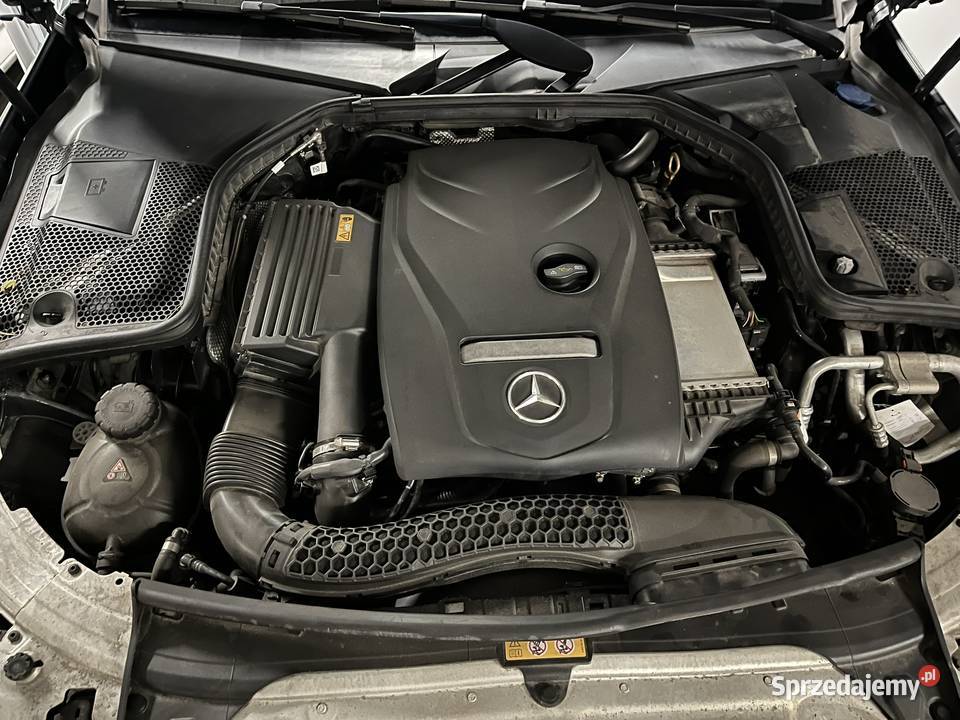 MercedesBenz C 20 2018 avantgarde w205 benzyna 184KM Warszawa