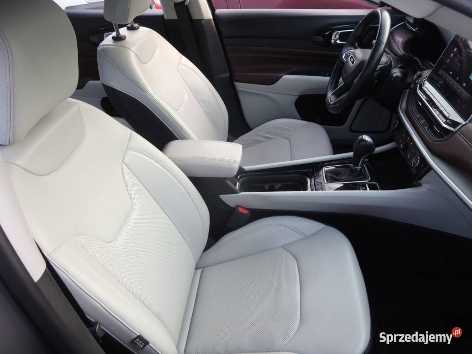 Jeep Compass 13 TGDI asystent pasa ruchu Compass Katowice sprzedam