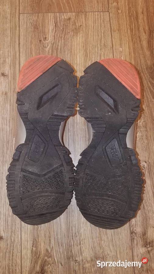 Buty ZARA 3536 23 modne półbuty odblaski stan Półbuty Białystok