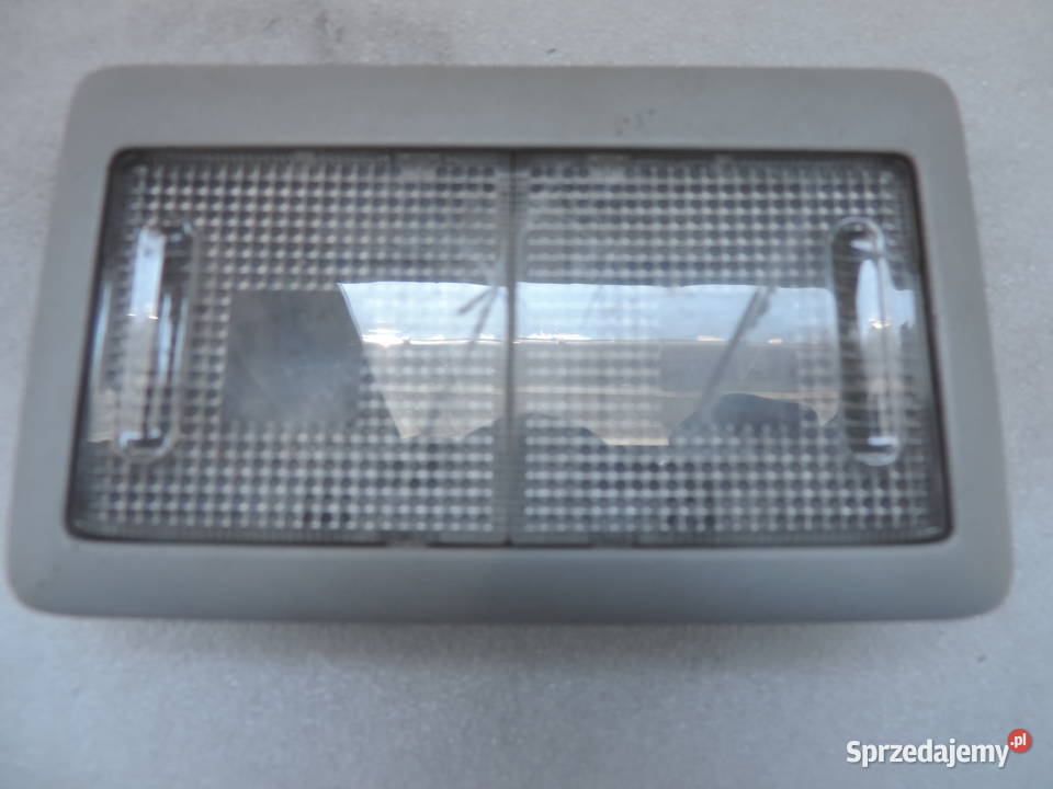 FIAT SEDICI SUZUKI SX4 LAMPKA OŚWIETLENIE KABINY