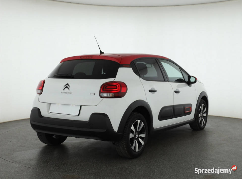 Citroen C3 12 PureTech światła LED Samochody osobowe Piaseczno sprzedam