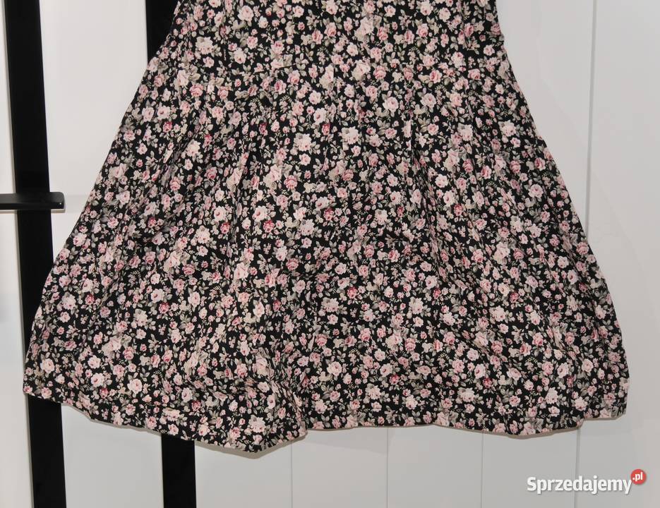 Look śliczna sukienka w kwiatuszki 34 XS Inny materiał Wrocław