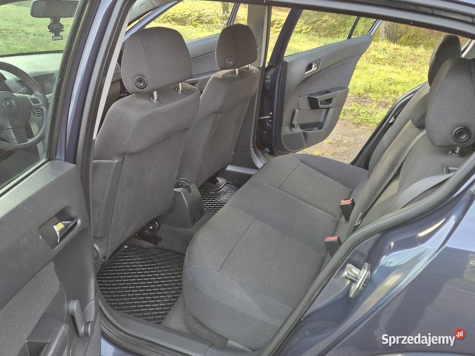 OPEL ASTRA H LIFT 14B OPŁACONY Z NIEMIEC KLIMA pierwszy właściciel świętokrzyskie