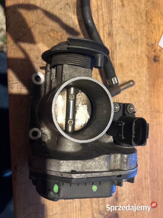 Przepustnica vw seat 047133061g osobowe Margonin