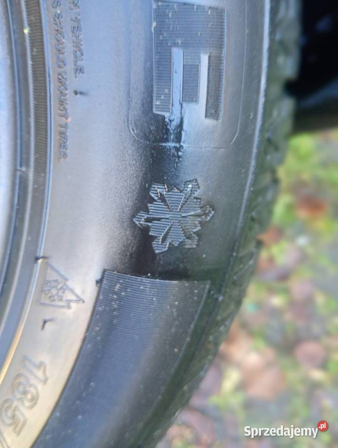 Sprzedam używane opony wielosezonowe 185x60x15 dolnośląskie Wrocław