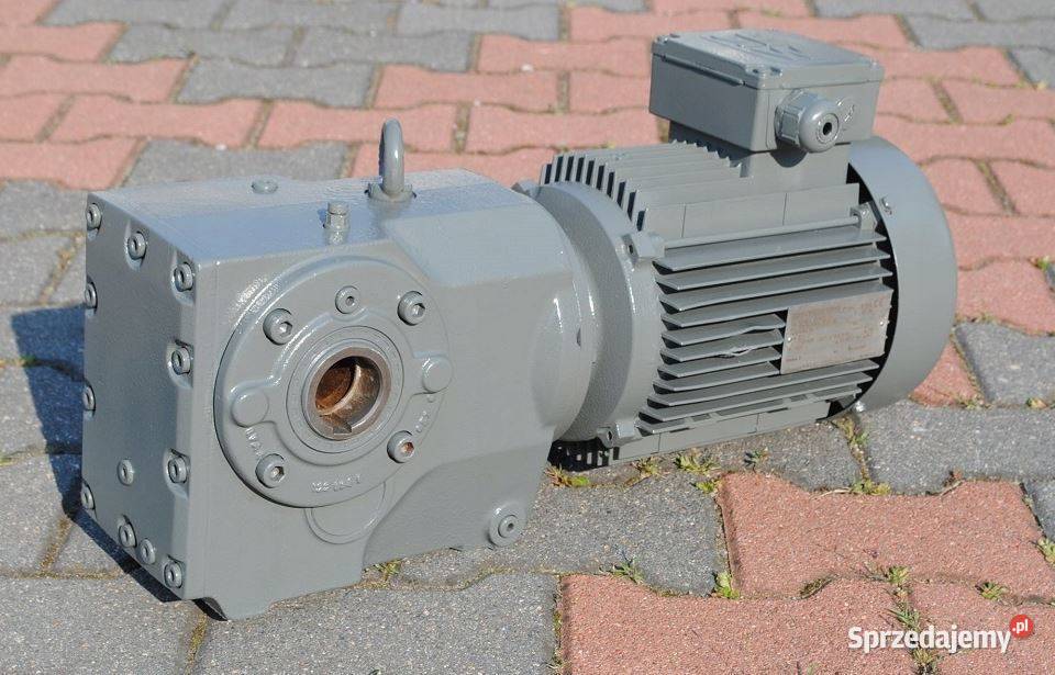 Motoreduktor kątowy 22kw 74obrmin firmy SEW Pozostałe Kargowa