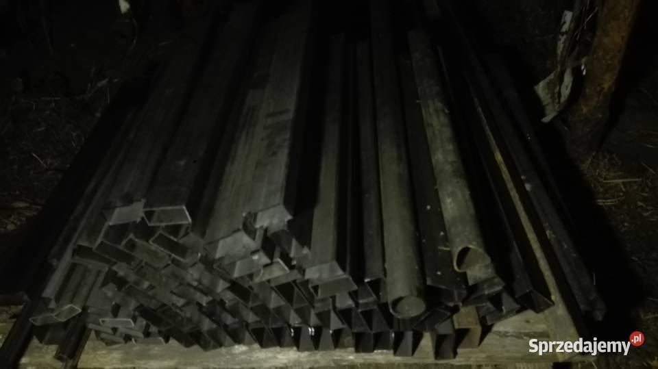 Kątownik 70 x 70 x 7 Materiały budowlane Krasnystaw sprzedam