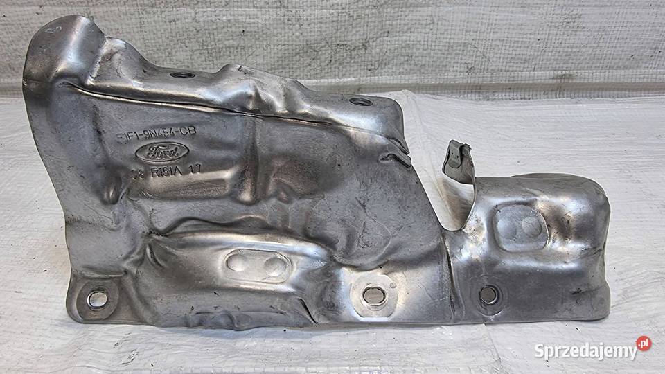 OSLONA TERMICZNA KOLEKTORA FORD FIESTA MK8 15 Podszybia sprzedam
