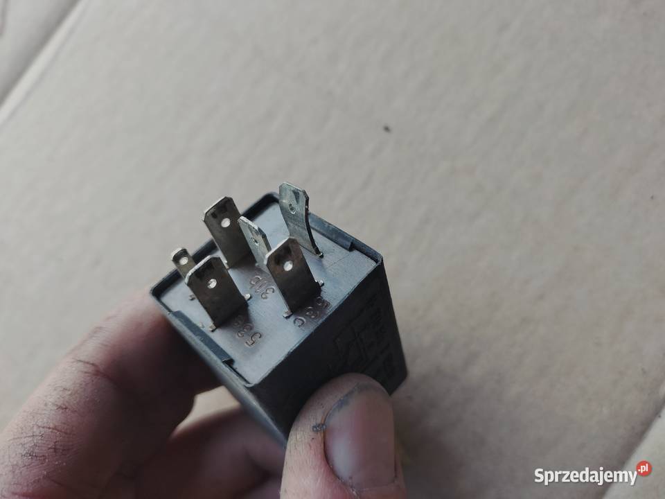 PRZEKAŹNIK 431955531 Kamień-Kolonia sprzedam