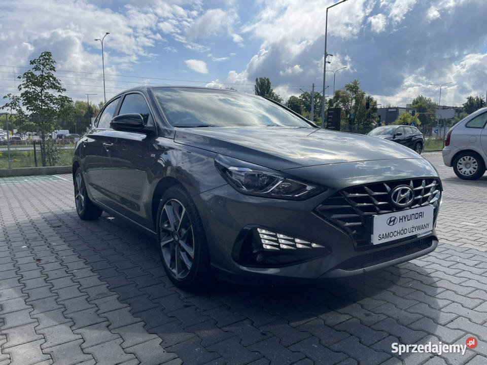 Hyundai i30 15 TGDI FASTBACK Smart 48V 7DCT elektryczne lusterka i30