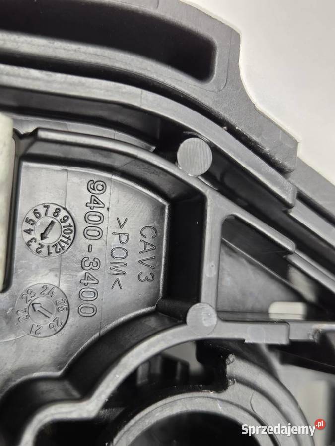 FORD FOCUS MK4 LIFT KLAMKA ZEWNĘTRZNA PRAWA osobowe sprzedam