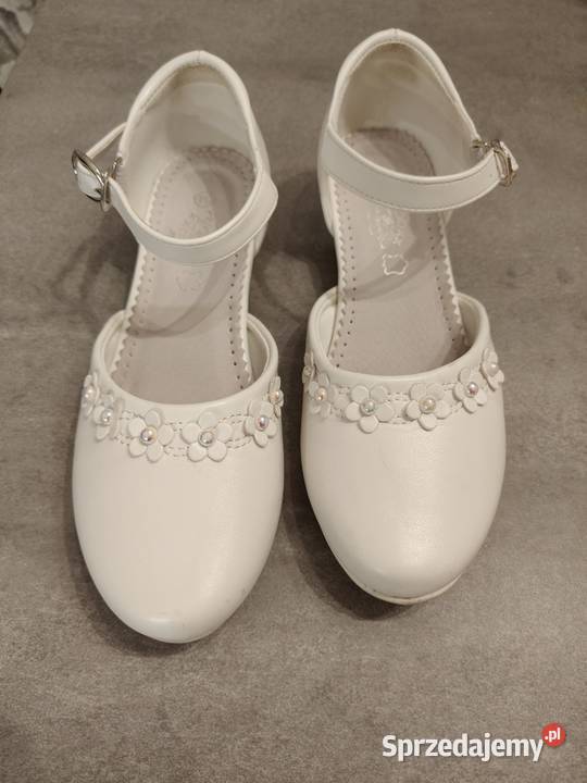 Sprzedam albę dziewczynki dziewczynka Września