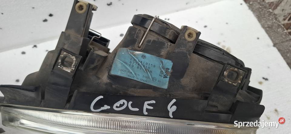 Lampy Golf 4 szklane Żary