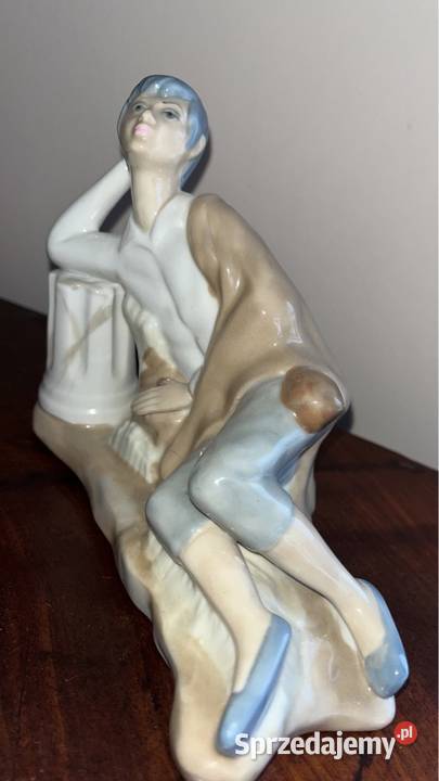 Figurka młodzieńca leżącego Casades Valencia Gdańsk sprzedam