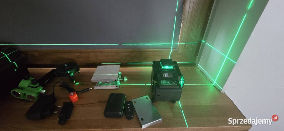 Poziomica laserowa 3 płaszczyzny