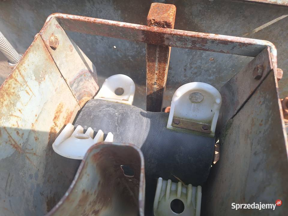 Sadzarka S2111 4 rzędowa Starnin