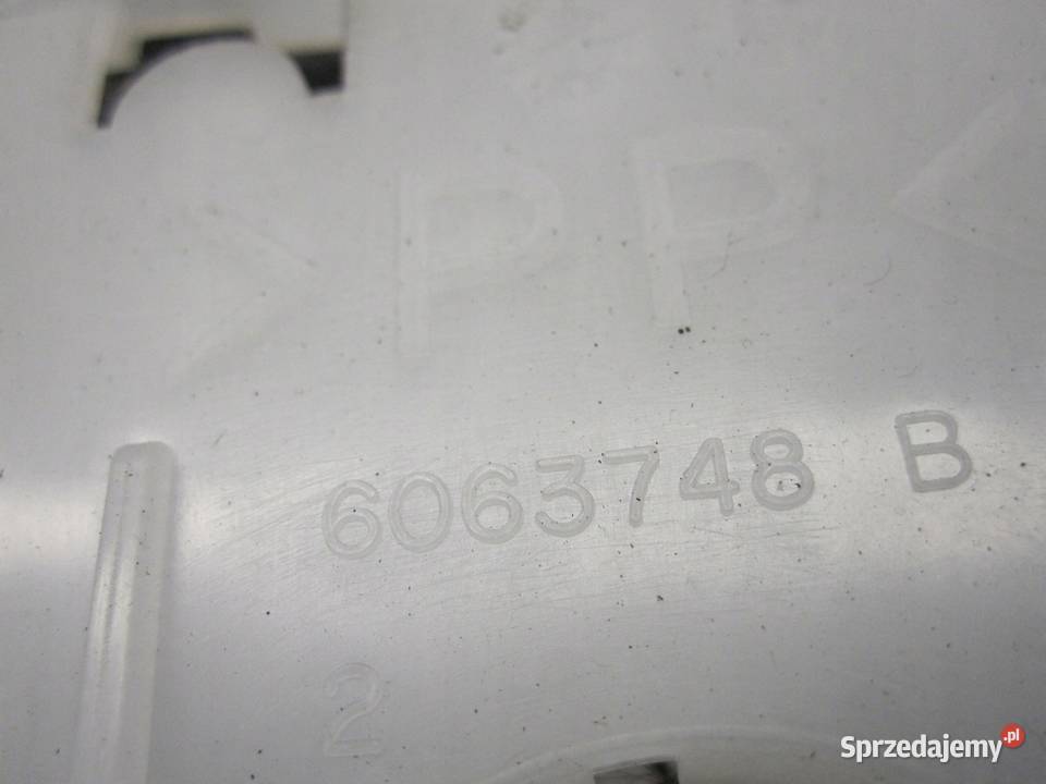 NISSAN JUKE I 13r pas bezpieczeństwa prawy przód