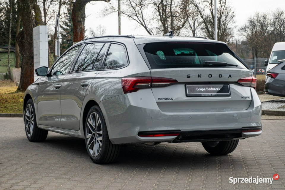 koda Octavia Combi Sportline 15 TSI mHEV 150 DSG benzyna Łódź