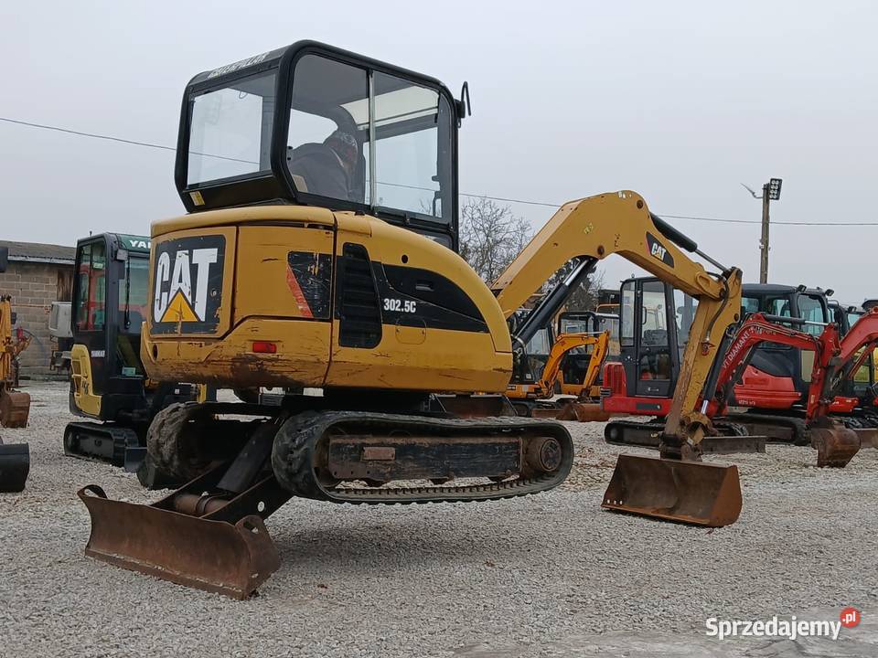 Mini koparka CAT 3025 z 2012r 2900 3 łyżki Złoczew