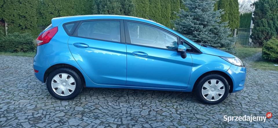 11 FORD FIESTA 13i 5drz Klimatyzacja SERVIS 1300cm3 Zawada sprzedam