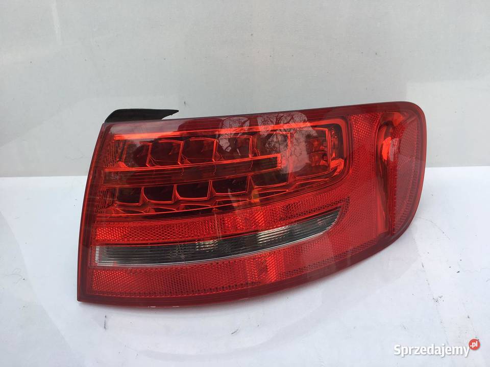 AUDI A4 8K9 LIFT PRAWA LAMPA TYŁ Ostroróg