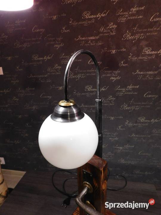 Lampa stołowa z drewna i staroci Oświetlenie Słupsk sprzedam