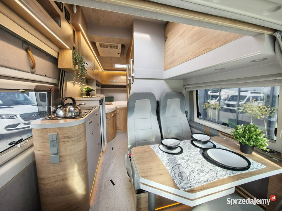 samochody kempingowe GlobeTraveller VOYAGER Z