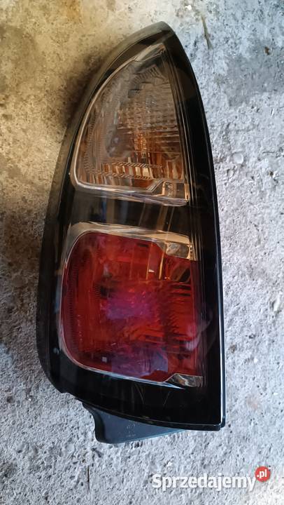 Lampa lewa tył tylna Citroen C3 Picasso osobowe Oświetlenie małopolskie Wał-Ruda
