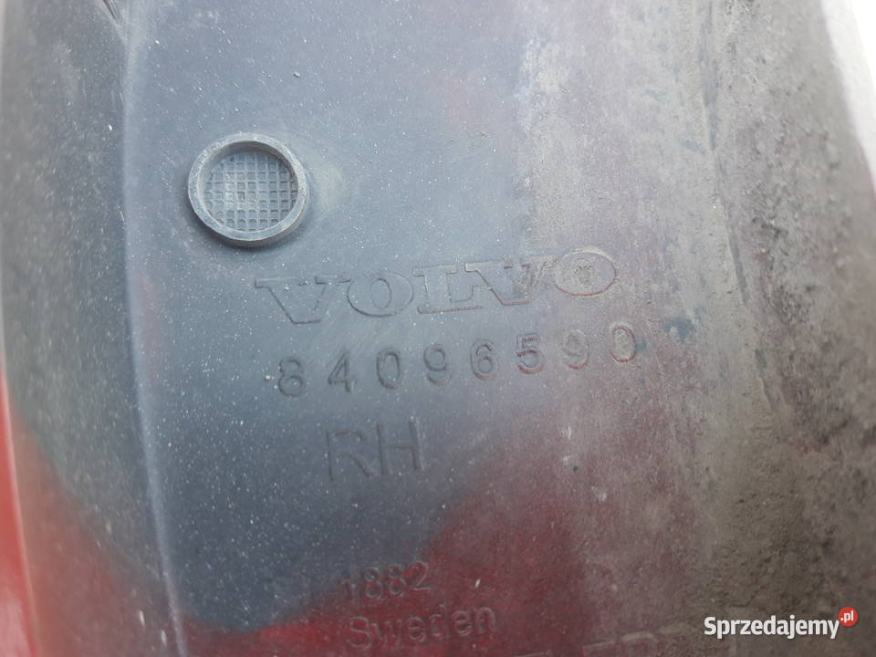 VOLVO FH4 LISTWA BANAN NADKOLE PRAWE 84096590 ciężarowe