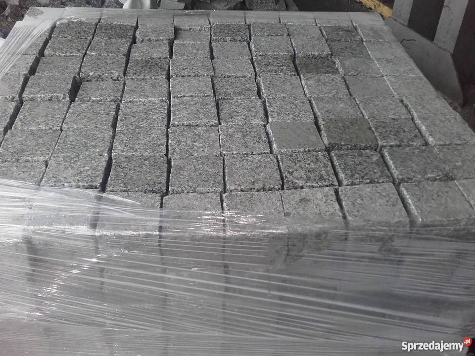 Kostka ganitowa z płyt 10x10x8 płomieniowana