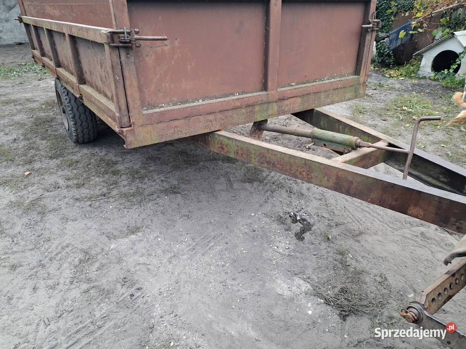 Przyczepa jednoosiowa wywrotka na tył Gizałki