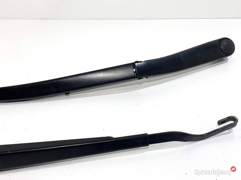 RAMIĘ WYCIERACZKI KOMPLET PRZÓD HYUNDAI ELANTRA