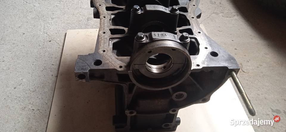 Blok silnika 15 dCi K9K A704 Clio2 Kangoo Jaworzno