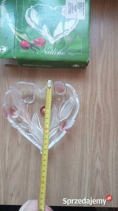 Szkło w kształcie serca na cukierki sprzedam