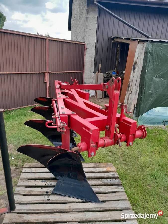 Pług skibowy 4 skibowy zadbany sprawny brak Maszyny uprawowe Łagów