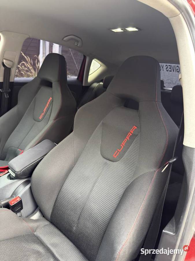 Seat Leon nieuszkodzony Tarnów