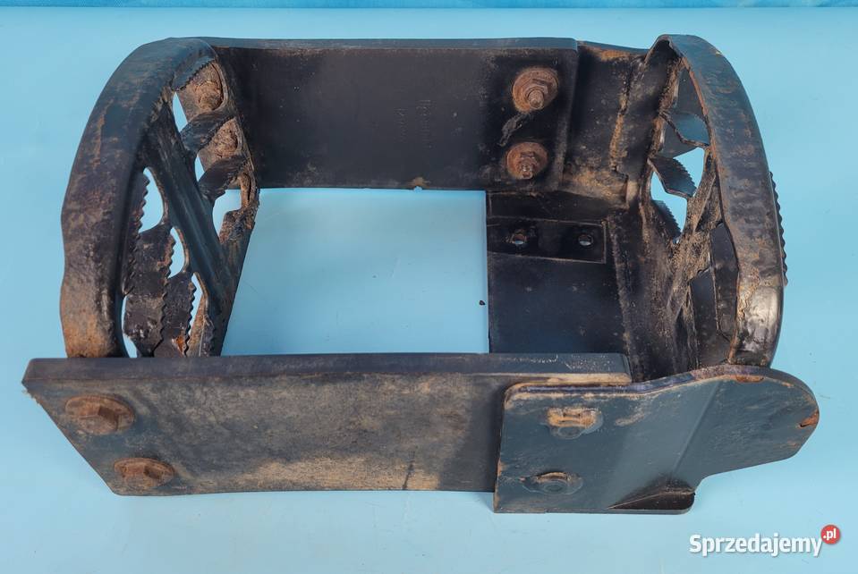 CASE IH PUMA 145 12r STOPNIE SCHODKI WSPORNIK Kolno