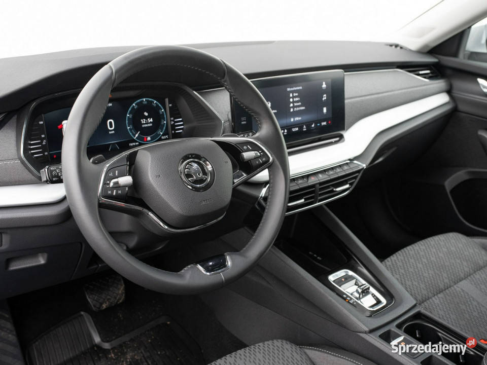 koda Octavia CT268AV15 TSI eTec Style DSG gniazdo USB Pępowo