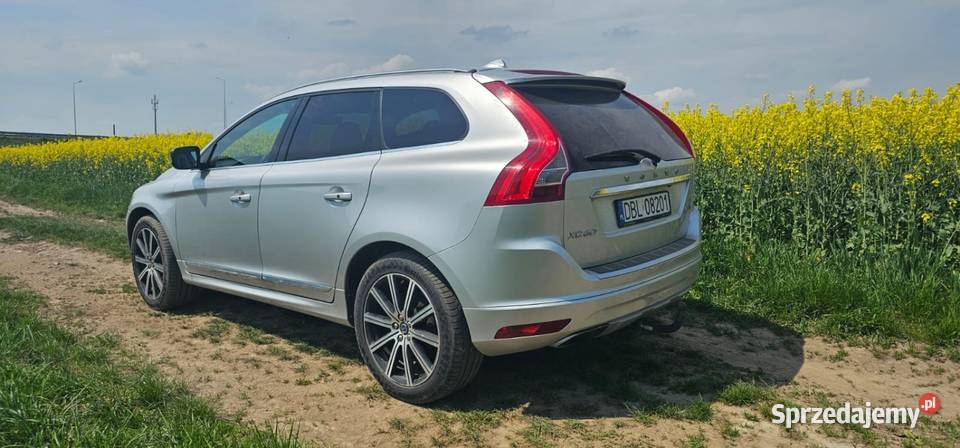 Volvo xc60 t5 automat 20 benzyna Radwanice sprzedam