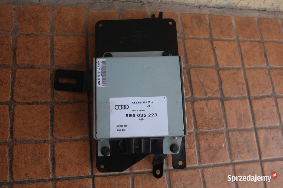 WZMACNIACZ AUDI A4 B6 8E5035223 sprzedam