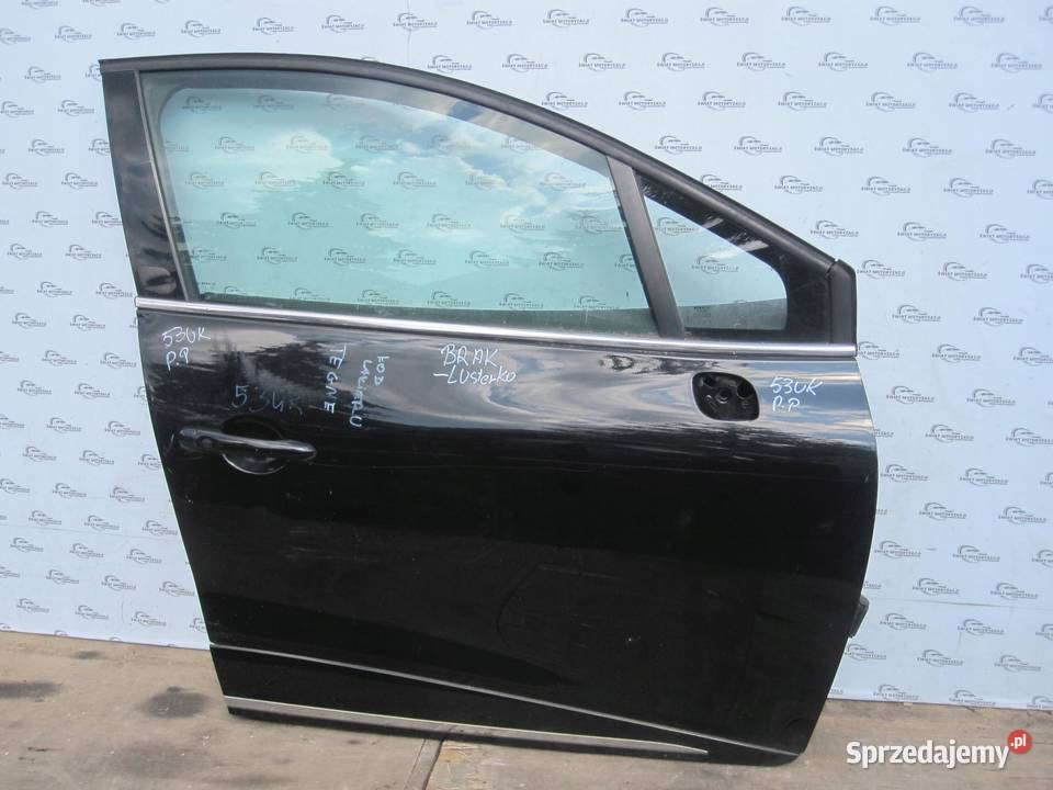 RENAULT CLIO IV 14r drzwi prawe przód świętokrzyskie