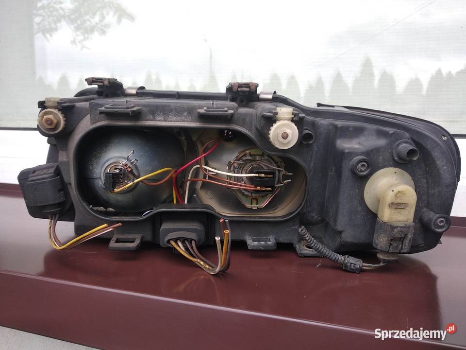 Audi A3 8L LIFT FL lampa przednia prawa łódzkie Sieradz
