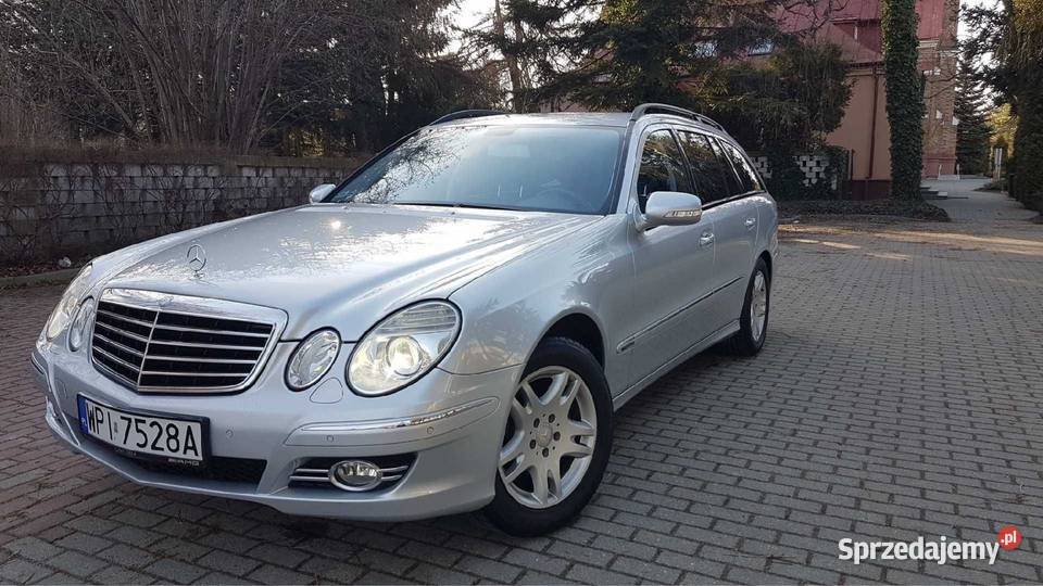 MercedesBenz E200 Kompressor LIFT Automat 2007 Warszawa