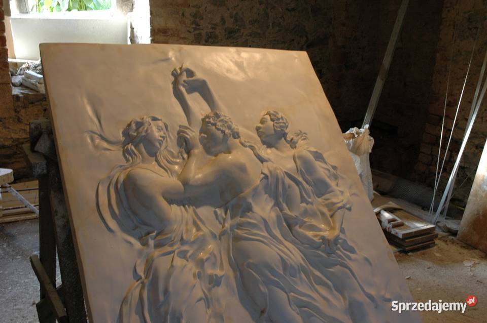 Płaskorzeźba na ścianę kobiety Trzy gracje dolnośląskie Jeżów Sudecki